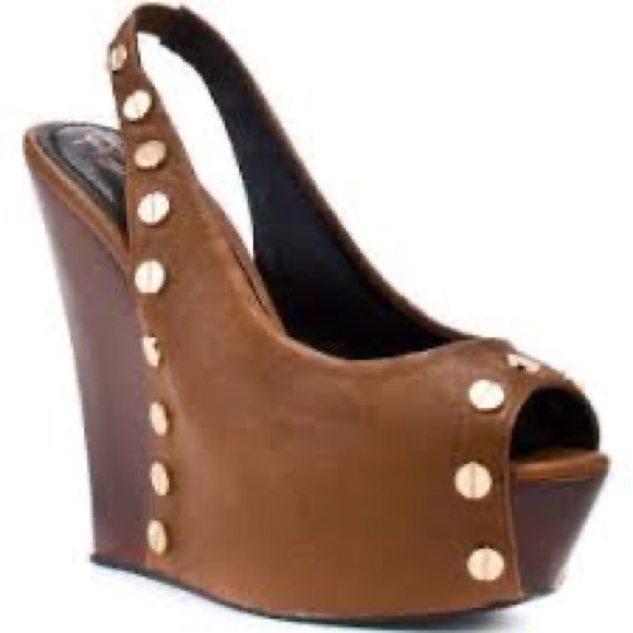 Size 9 Rock & Republic Bette Slingback - Picture 3 of 3